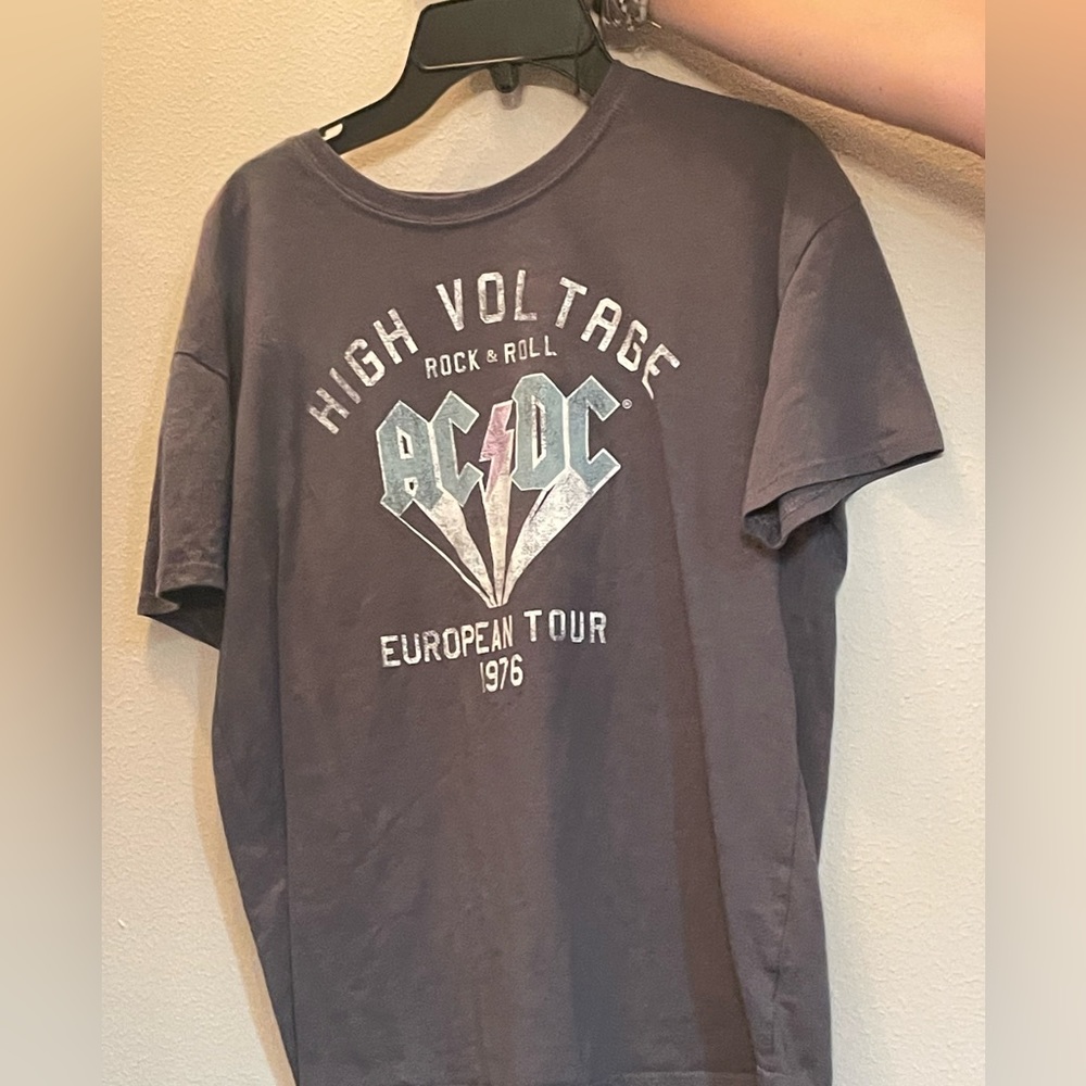 AC DC tee